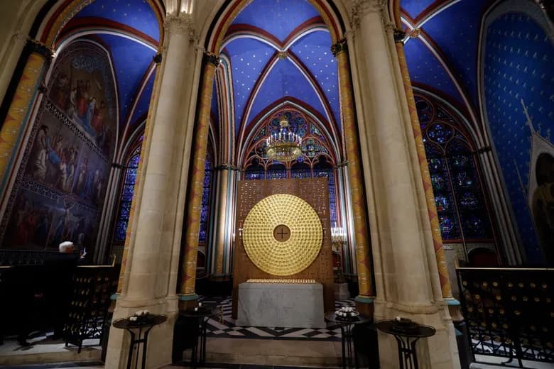 The Crown of Thorns Reliquary