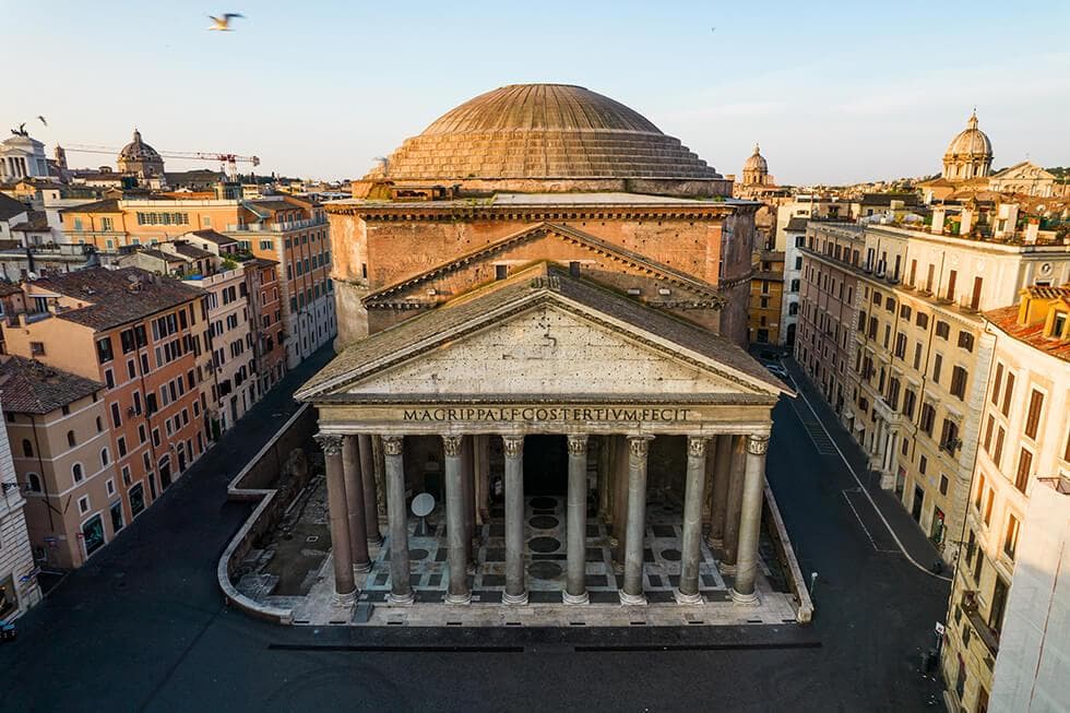 Postcards from Rome: Outside the Pantheon